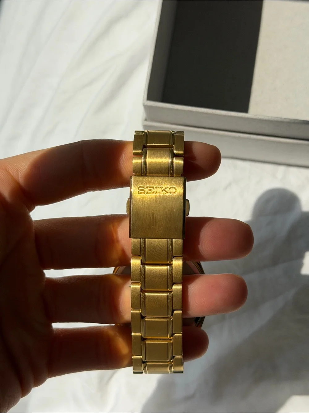 Seiko Gold and White Men's Dress Watch